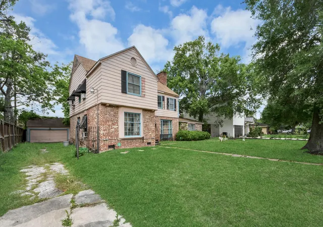 3rd image of 3735 Rio Vista St, Houston, TX 77021 | MLS# 38608692