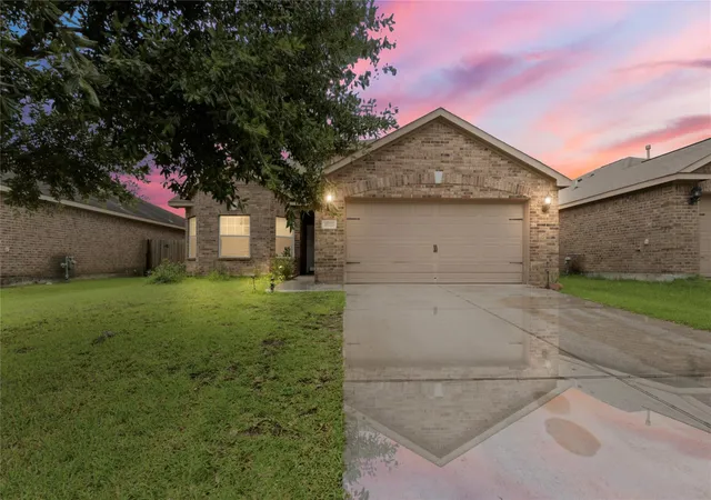 Photo 1 of Single family home for sale at 10220 Red Fern Ct, Conroe, TX 77385 | MLS# 92036245 | Listing updated on 2026-06-22