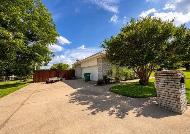 Homes for sale in Clifton, TX | 415 Oak Crst, Clifton, TX 76634 | MLS# 10421437