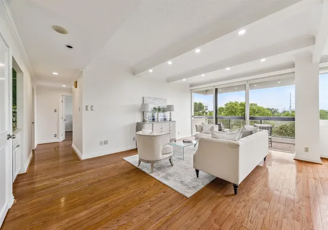 Photo 3 of Condo for sale at 49 Briar Holw Ln #504, Houston, TX 77027 | MLS# 21253050 | Listing updated on 2026-07-31