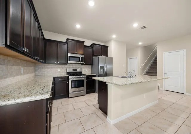 Photo 3 of Single family home for sale at 9418 Mcdowell Dr, Rosenberg, TX 77469 | MLS# 14986886 | Listing updated on 2026-10-08