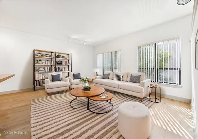 1st image of 1901 Post Oak Blvd #2203, Houston, TX 77056 | MLS# 31102304