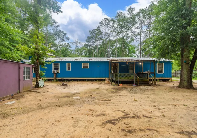 1st image of 321 Oak Forest Dr, Shepherd, TX 77371 | MLS# 39585975