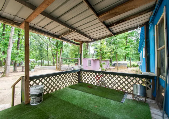 3rd image of 321 Oak Forest Dr, Shepherd, TX 77371 | MLS# 39585975