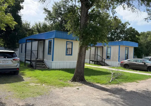 Photo 4 of Multi family home for sale at 8902 Elsie Ln, Houston, TX 77064 | MLS# 31884442 | Listing updated on 2026-07-23