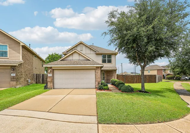 Photo 1 of Sale Pending at 13311 Clb Green Ct, Houston, TX 77034 | MLS# 66454309 | Listing updated on 2026-09-18