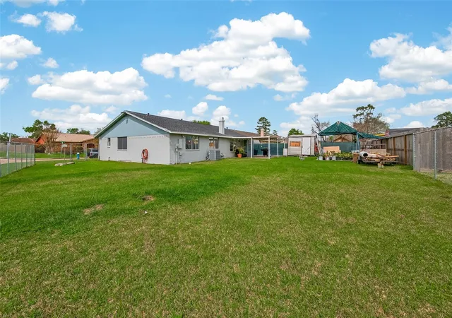 35th image of 635 Coolwood Dr, Houston, TX 77013 | MLS# 89358281
