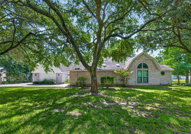 Photo 1 of Single family home for sale at 27 E Kitty Hawk St, Richmond, TX 77406 | MLS# 54551439 | Listing updated on 2026-09-06