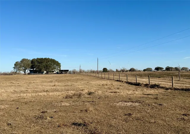 2nd image of 3831 County Road 408, El Campo, TX 77437 | MLS# 14955616