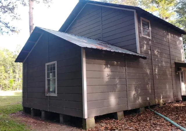 Photo 2 of Single family home for sale at 2361 Eastwood Dr, Saratoga, TX 77585 | MLS# 78541097 | Listing updated on 2026-08-27