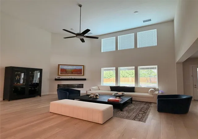 5th image of 26942 Longwood Ledge Dr, Spring, TX 77389 | MLS# 72934685
