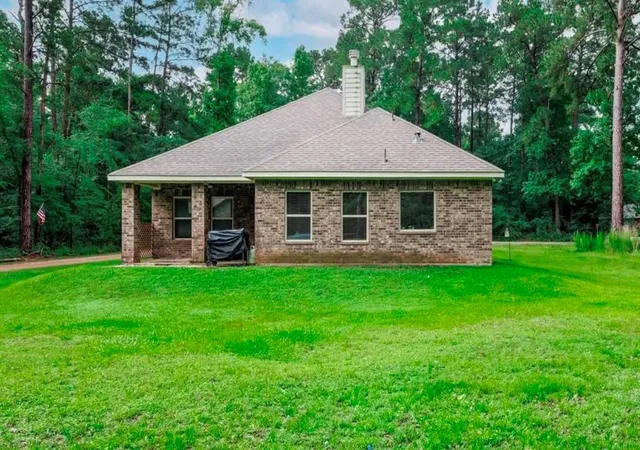 Photo 2 of Single family home for sale at 5 Corkwood Rd, Trinity, TX 75862 | MLS# 98628009 | Listing updated on 2026-08-20