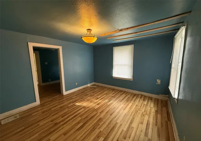 2nd image of 317 3rd St, Dickinson, TX 77539 | MLS# 2900461