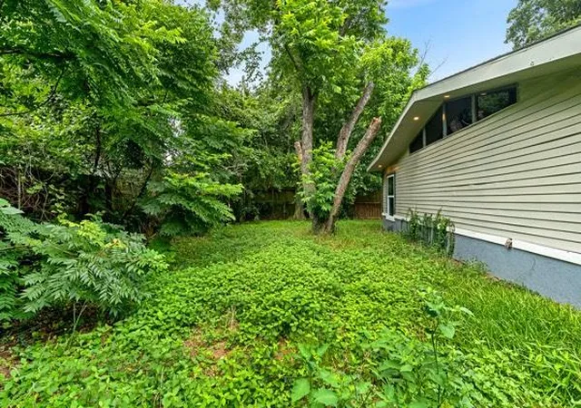 25th image of 6058 Lyndhurst Dr, Houston, TX 77033 | MLS# 89026905