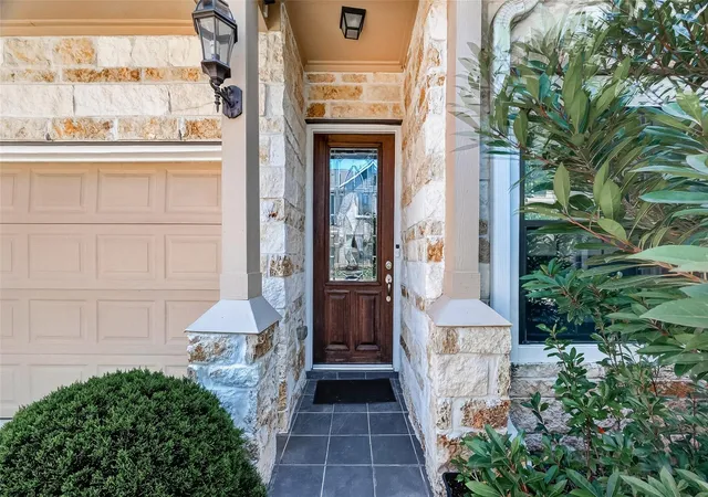 Photo 3 of Single family home for sale at 7804 Janak Dr #B, Houston, TX 77055 | MLS# 68193727 | Listing updated on 2026-09-03