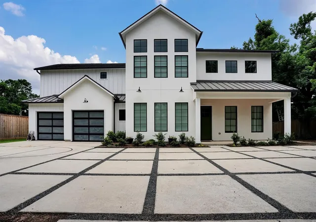 Photo 1 of Single family home for sale at 9115 Hammerly Blvd, Houston, TX 77080 | MLS# 17867672 | Listing updated on 2026-09-09