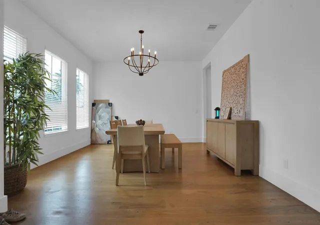Photo 3 of Single family home for sale at 9115 Hammerly Blvd, Houston, TX 77080 | MLS# 17867672 | Listing updated on 2026-09-09