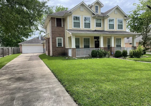 1st image of 14011 Sandy Springs Ln, Sugar Land, TX 77498 | MLS# 37566395