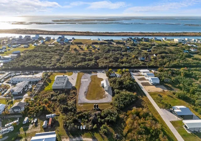 3rd image of 2000 W Adams Ave, Port O Connor, TX 77982 | MLS# 9174305