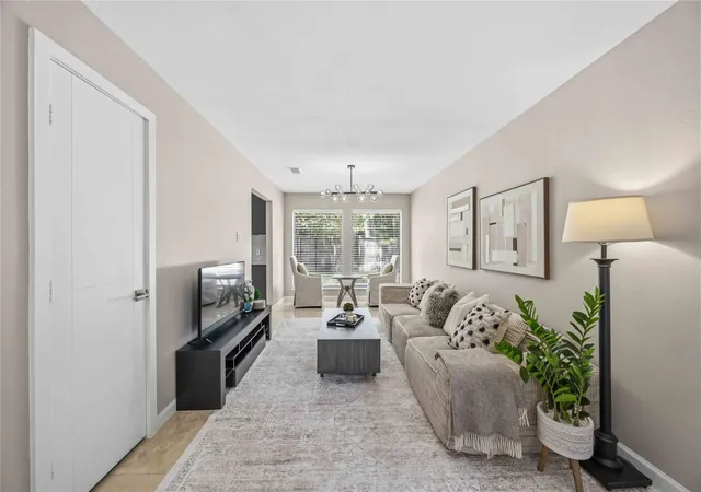Photo 3 of Single family home for sale at 619 Rancho Bauer Dr, Houston, TX 77079 | MLS# 36710334 | Listing updated on 2026-09-19