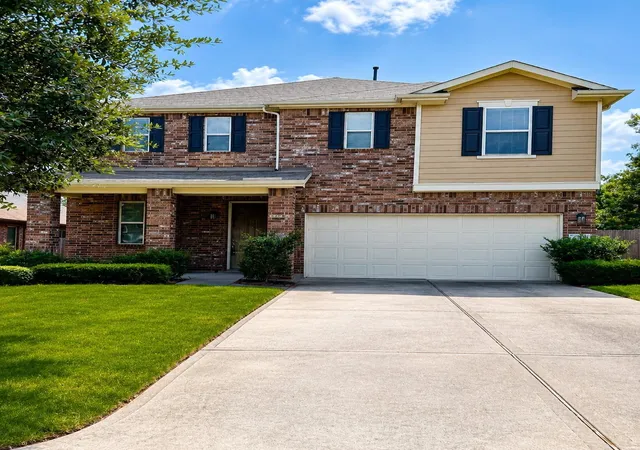 Photo 1 of Single family home for sale at 1972 Elkington Cir, Conroe, TX 77304 | MLS# 30032345 | Listing updated on 2026-09-17