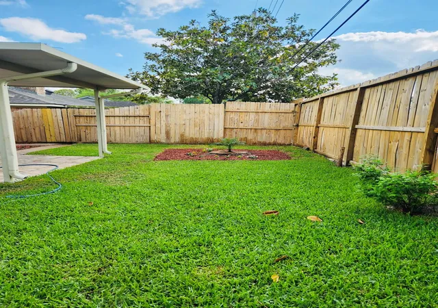 Homes for sale in Houston, TX | 2326 Briarview Dr, Houston, TX 77077 | MLS# 57514584
