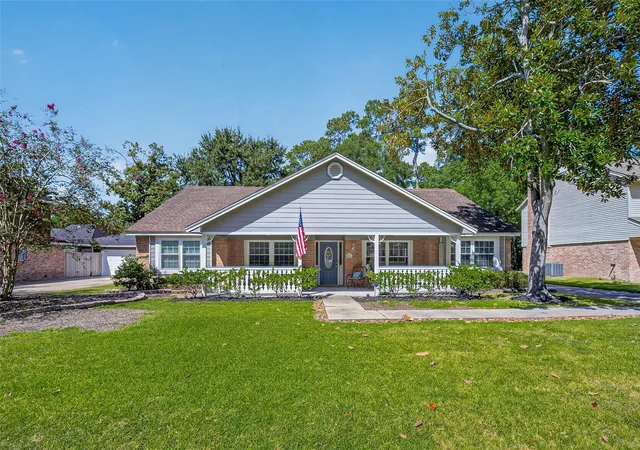 1st image of 558 Landfall Ln, Conroe, TX 77302 | MLS# 26801081
