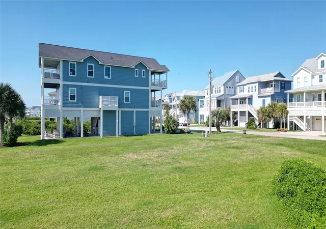 Photo 1 of Land for sale at 26707 Bay Water Dr, Galveston, TX 77554 | MLS# 34609413 | Listing updated on 2025-09-30