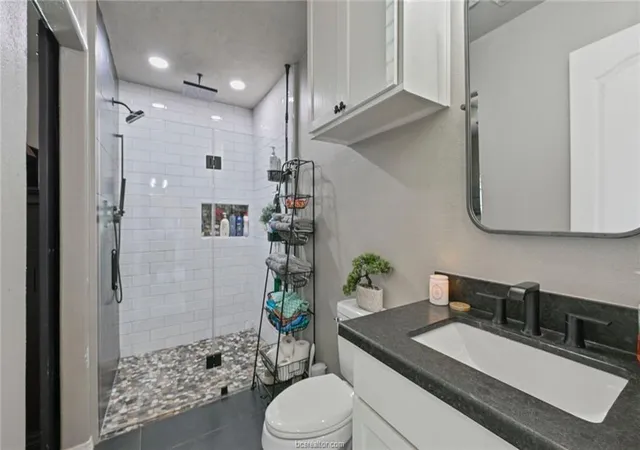 24th image of 1108 Honeysuckle Ln, Caldwell, TX 77836 | MLS# 71044079