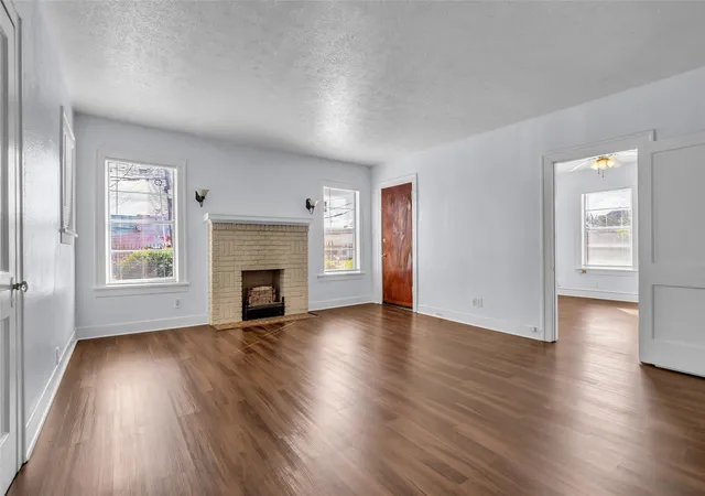 3rd image of 1826 Rosedale St #4, Houston, TX 77004 | MLS# 46103146
