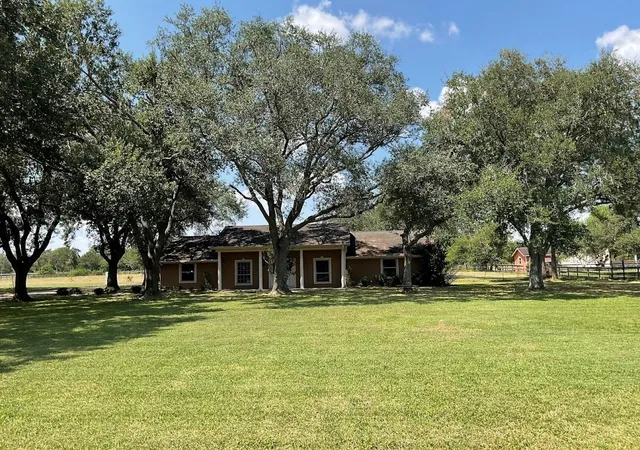 1st image of 2323 Stevenson Rd #CR391, Pearland, TX 77581 | MLS# 2750824