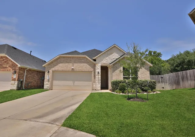 Photo 1 of Single family home for sale at 373 Pleasant Hl Way, Conroe, TX 77304 | MLS# 94790087 | Listing updated on 2026-08-29