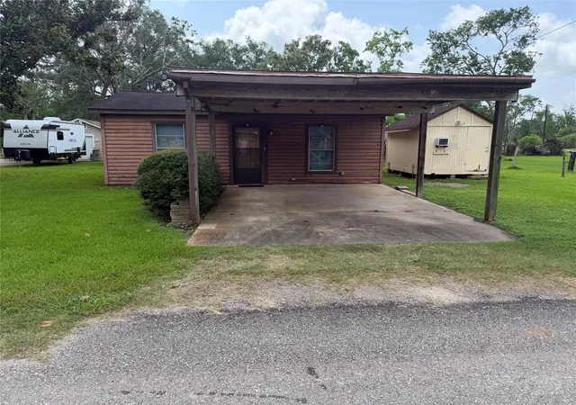 1st image of 139 Scout Rd, Freeport, TX 77541 | MLS# 71054866
