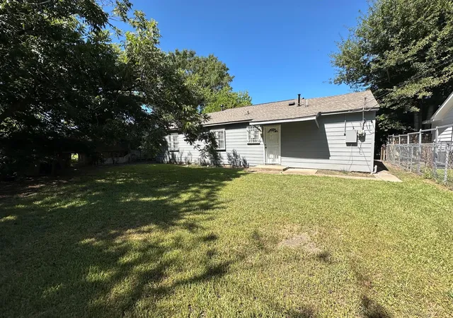 17th image of 10313 Chesterfield Dr, Houston, TX 77051 | MLS# 58863792