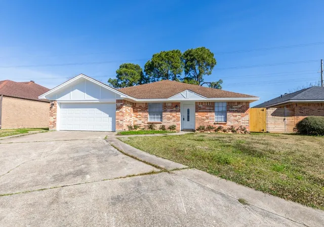 Homes for sale in Port Arthur, TX | 8502 Lynwood Ln, Port Arthur, TX 77642 | MLS# 3573515