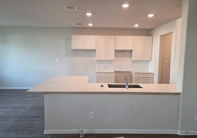 Photo 2 of Single family home for sale at 13432 Yellow Perch Dr, Conroe, TX 77384 | MLS# 17111907 | Listing updated on 2026-08-07