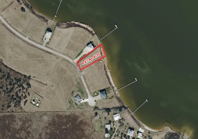 1st image of 836 Windswept Dr, Port Lavaca, TX 77979 | MLS# 83356299