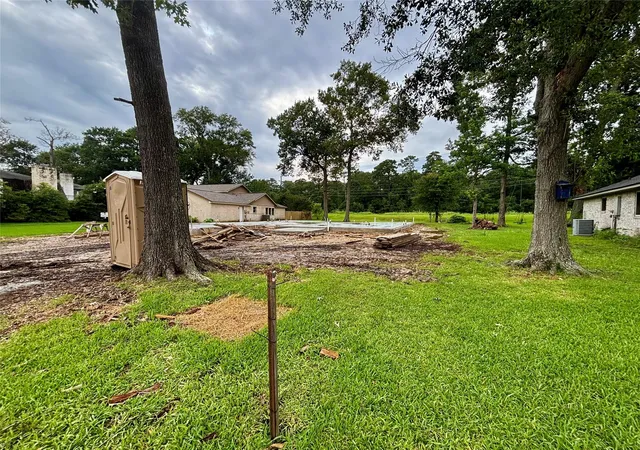 Photo 3 of Sale Pending at 1958 Chart Dr, Crosby, TX 77532 | MLS# 17614985 | Listing updated on 2026-07-10