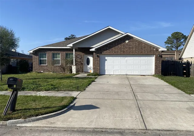 Homes for sale in Houston, TX | 7414 Maczali Dr, Houston, TX 77489 | MLS# 7410563