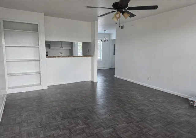 2nd image of 9898 Club Creek Dr #1613, Houston, TX 77036 | MLS# 38728985