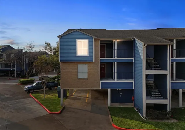 Homes for sale in Webster, TX | 18519 Egret Bay Blvd #1802, Webster, TX 77058 | MLS# 6950191