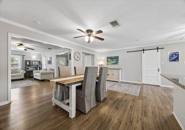 Photo 4 of Single family home for sale at 126 Dolphin, Galveston, TX 77550 | MLS# 89236967 | Listing updated on 2026-09-16