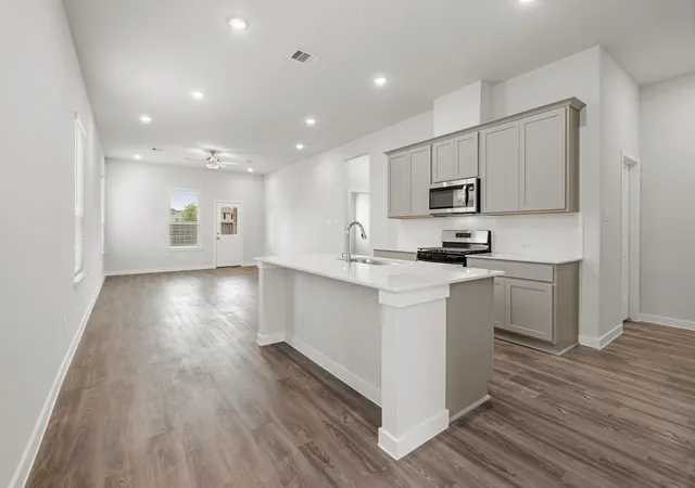 4th image of 26127 Venus Trap Trl, Katy, TX 77493 | MLS# 33435443