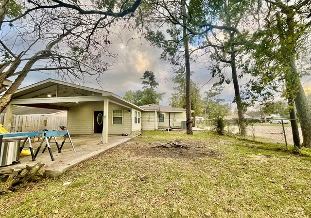 3rd image of 9213 Madera Rd, Houston, TX 77078 | MLS# 38021084