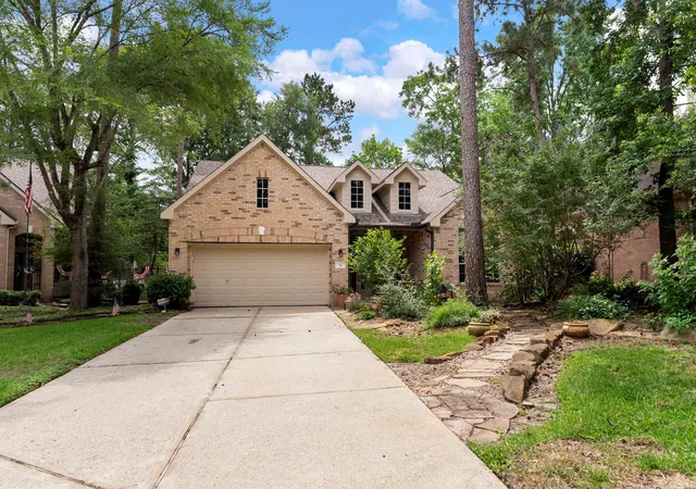 2nd image of 74 Shannon Green Ct, Conroe, TX 77384 | MLS# 35008767