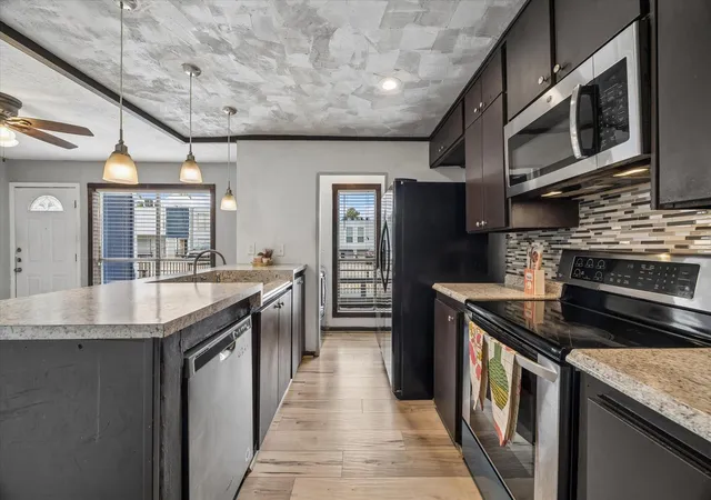 1st image of 781 Country Pl Dr #2045, Houston, TX 77079 | MLS# 64533486