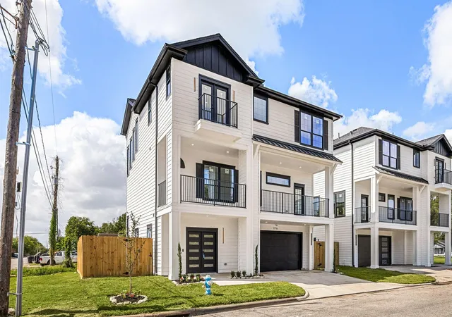 2nd image of 1716 Erin St, Houston, TX 77009 | MLS# 26893199