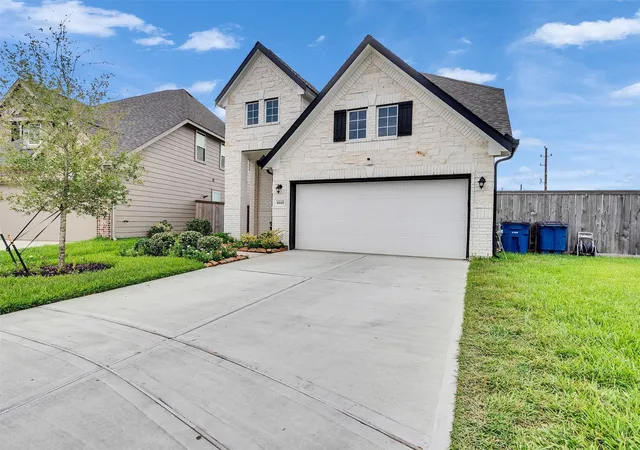 Photo 2 of Single family home for sale at 10602 Sunrise Park Ln, Humble, TX 77396 | MLS# 60795518 | Listing updated on 2026-09-16