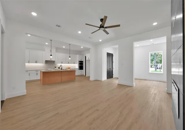 5th image of 6422 Sugar Bush Dr, Magnolia, TX 77354 | MLS# 32588848