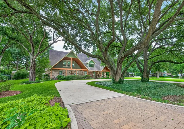 2nd image of 3018 S Saddlebrook Ln, Katy, TX 77494 | MLS# 49058035